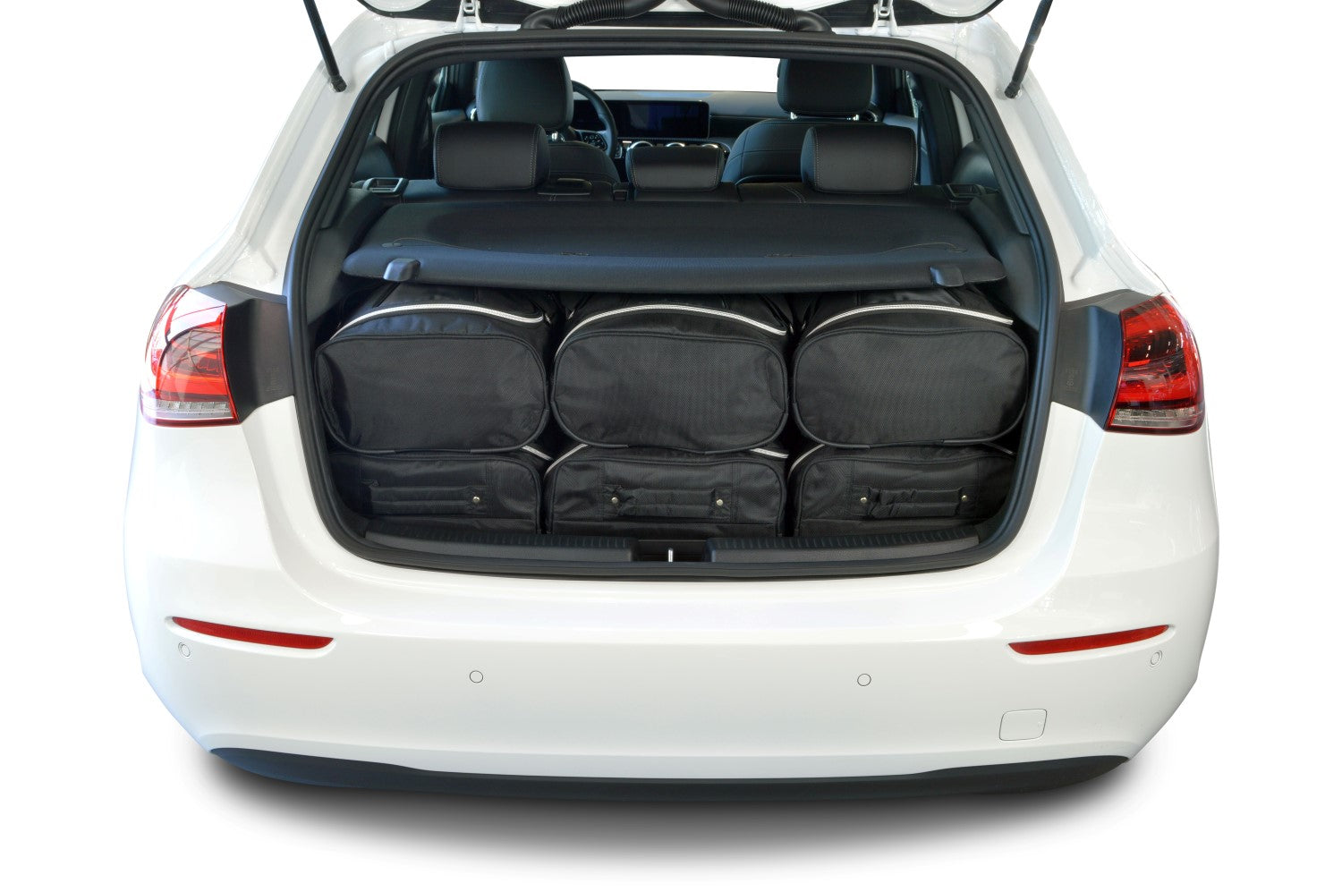 Reistassenset Mercedes A-Klasse (W177) 2018-heden 5-deurs hatchback (Niet voor Plug-In Hybrid)