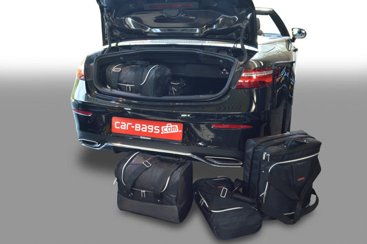 Reistassenset Mercedes E-Klasse Cabriolet (A238) 2017-heden (2 trolleytassen met expansierits. Zowel met de cabriokap open als dicht passen alle tassen in de kofferruimte)