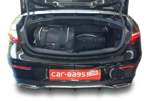 Reistassenset Mercedes E-Klasse Cabriolet (A238) 2017-heden (2 trolleytassen met expansierits. Zowel met de cabriokap open als dicht passen alle tassen in de kofferruimte)