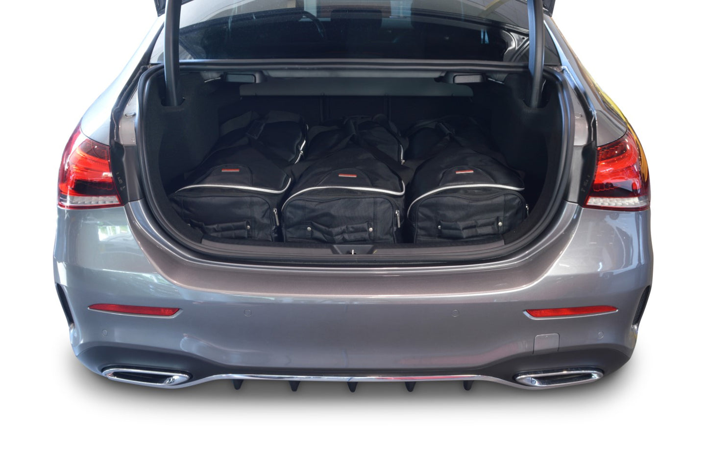 Reistassenset Mercedes A-Klasse (V177) 2018-heden 4-deurs sedan (Niet voor Plug-In Hybrid)