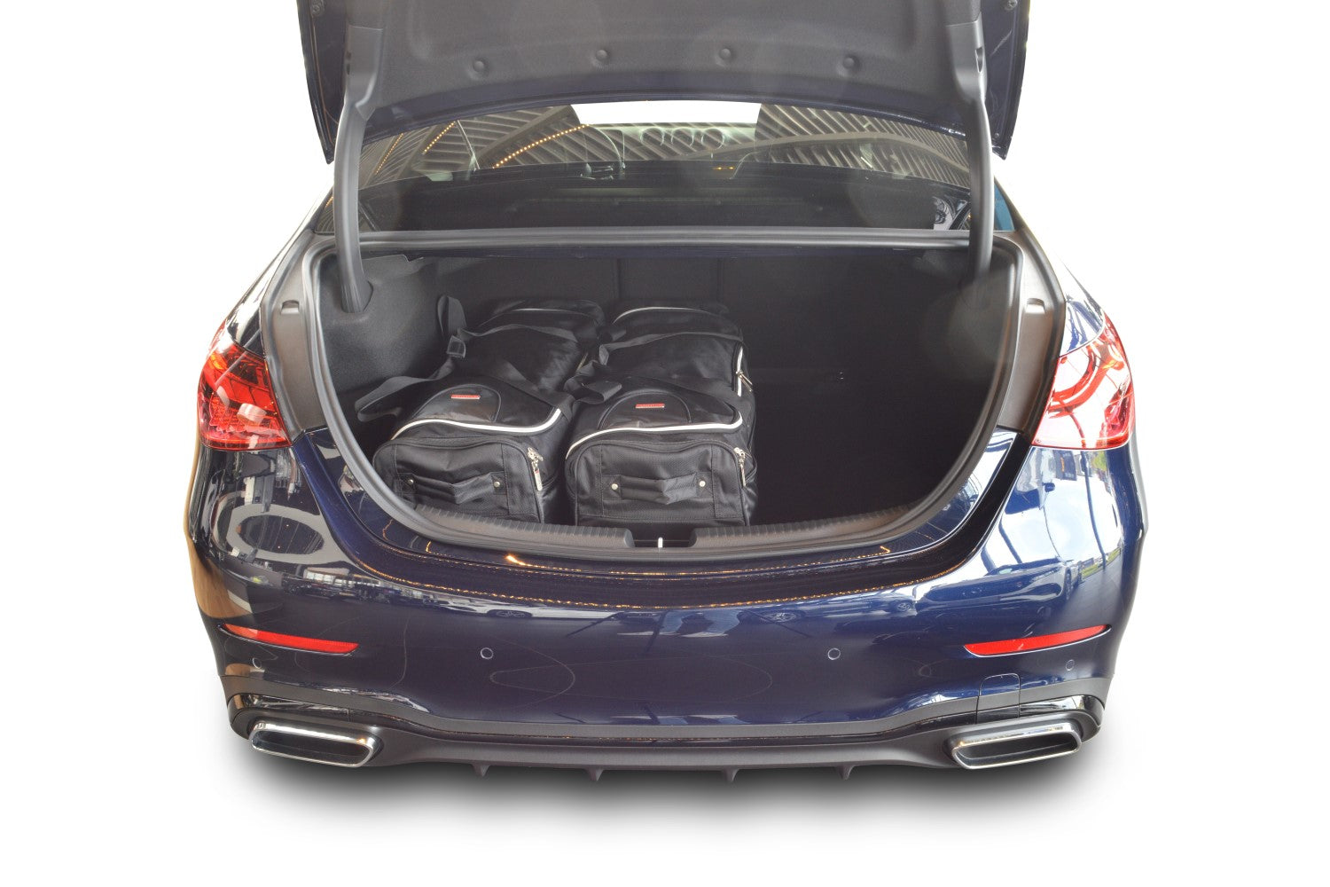 Reistassenset Mercedes C-Klasse (W206) 2021-heden 4-deurs sedan (Niet voor Plug-In Hybrid)