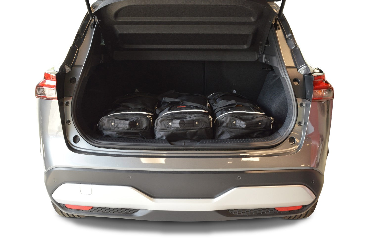 Reistassenset Nissan Qashqai (J12) 2021-heden (Trolleytassen met expansierits)