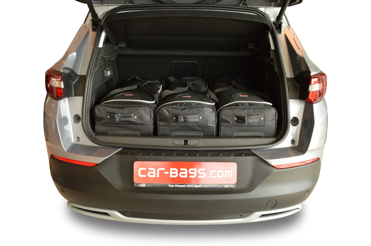 Reistassenset Opel Grandland X 2017-heden (Incl. Grandland Plug-in-Hybrid. Verstelbare laadvloer in bovenste stand)