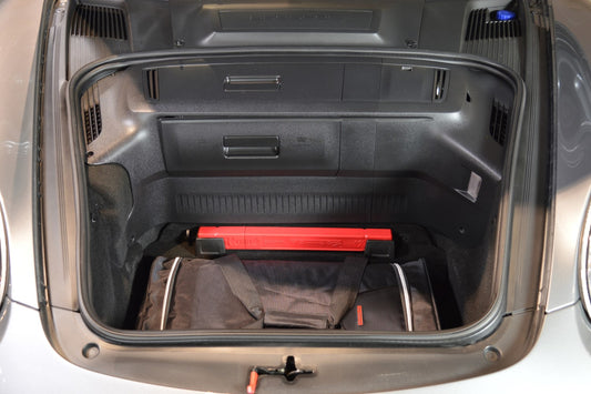 Reistassenset Porsche Cayman (987) 2004-2012 (2WD + 4WD. Met CD-wisselaar in de bagageruimte)