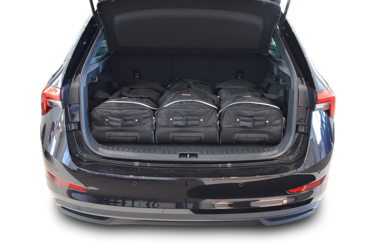 Reistassenset Skoda Scala (NW1) 2019-heden 5-deurs hatchback (Verstelbare laadvloer in bovenste stand)