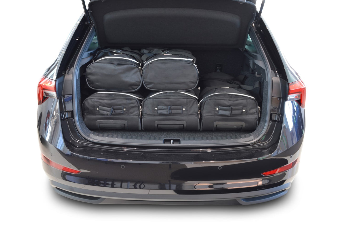Reistassenset Skoda Scala (NW1) 2019-heden 5-deurs hatchback (Verstelbare laadvloer in bovenste stand)
