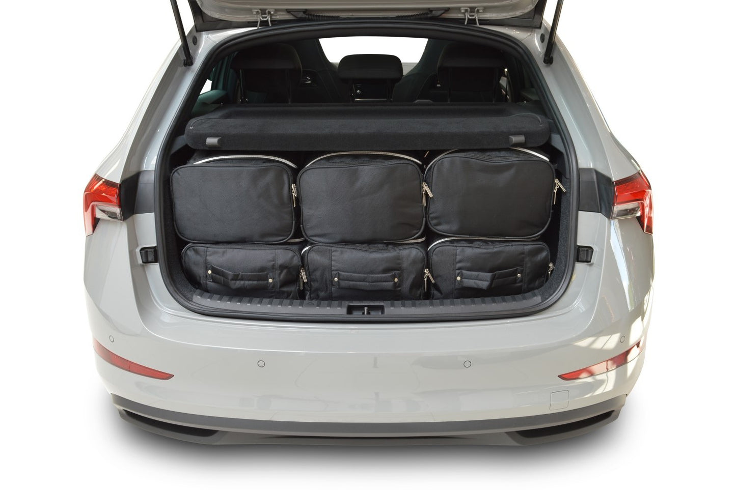 Reistassenset Skoda Scala (NW1) 2019-heden 5-deurs hatchback (Verstelbare laadvloer in onderste stand)