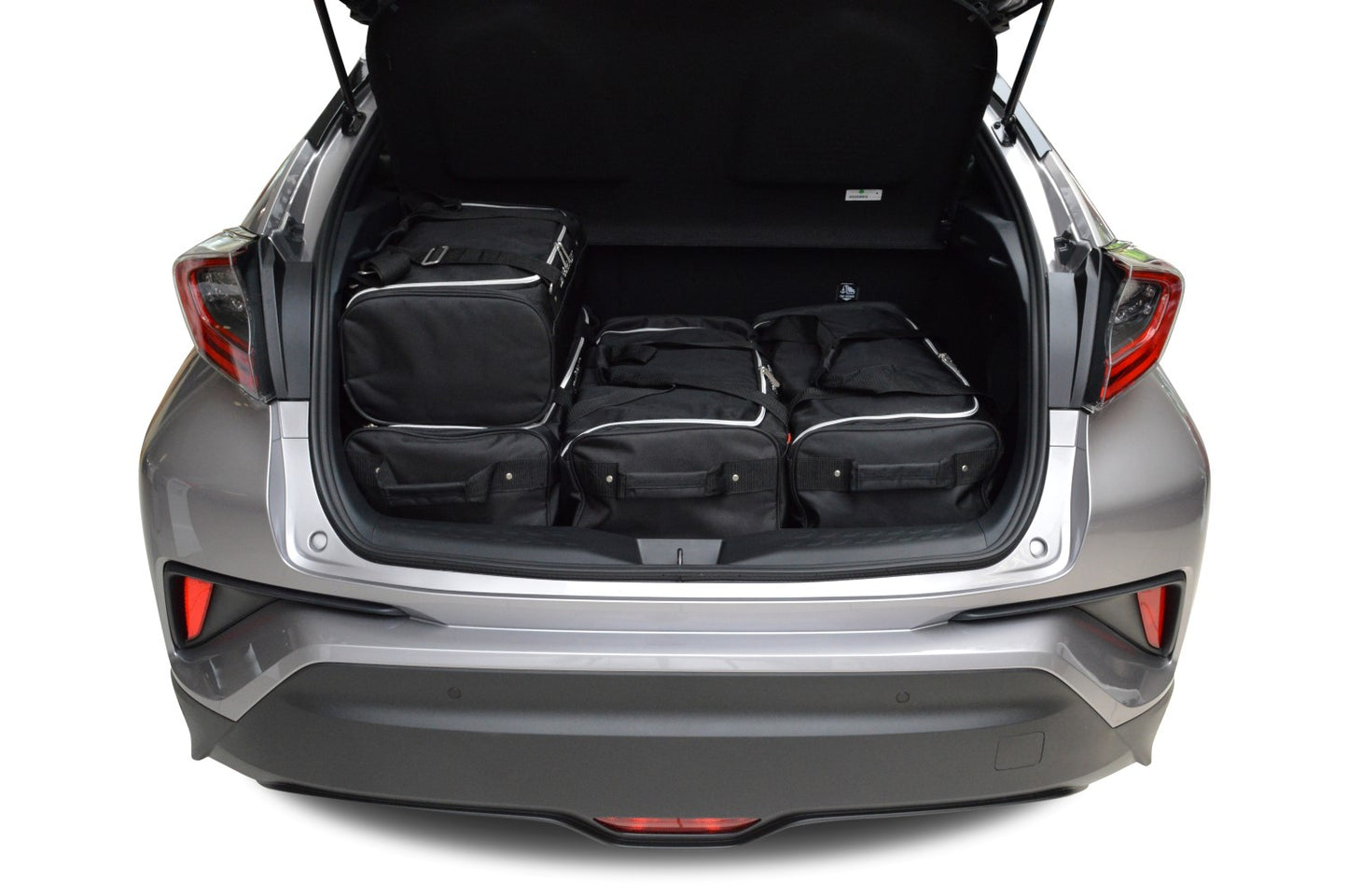 Reistassenset Toyota C-HR 2016-heden 5-deurs hatchback (Niet voor de 2.0 liter)