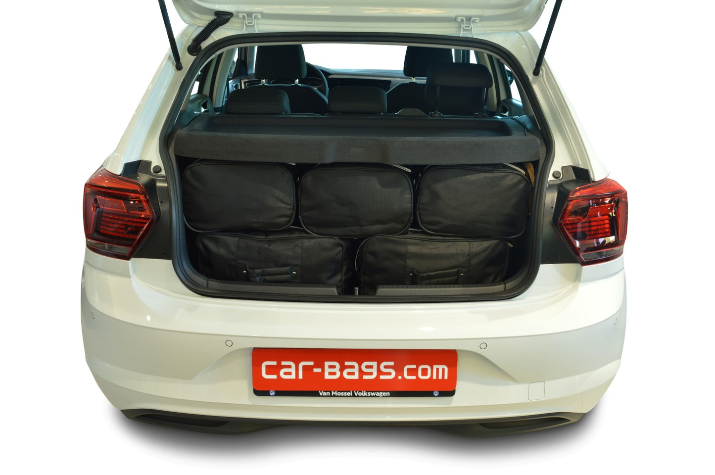 Reistassenset Volkswagen Polo VI (AW) 2017-heden 5-deurs hatchback (Verstelbare laadvloer in onderste stand)