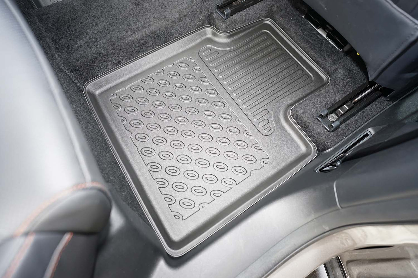 Rubbermatten MG HS suv (2024-Heden) - 3D Schaalmatten