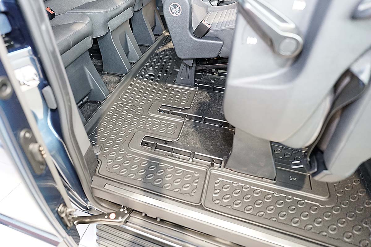 Rubbermatten Ford Tourneo Custom mpv (2013-2023) - 3D Schaalmatten
