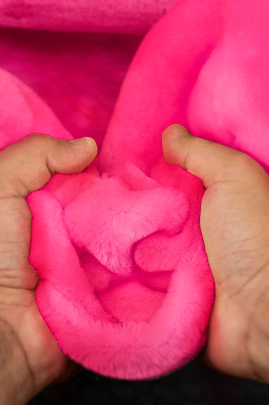 Teddy autostoelhoes Fluffy Pink universeel (voorstoel) - kleur roze - Antraciet