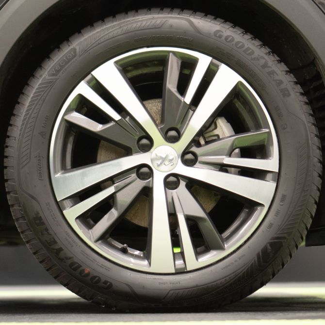 Bandenzwart 2 in 1 GS27 Tyre Gloss (inclusief applicatiespons)